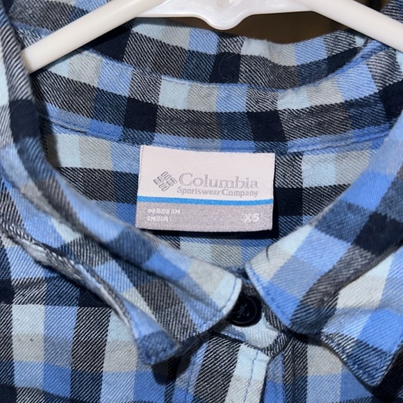 Columbia Women’s Blue Plaid Button Up XS - Picture 3 of 4